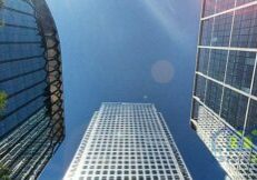 London-commercial-buildings-canary-wharf-city